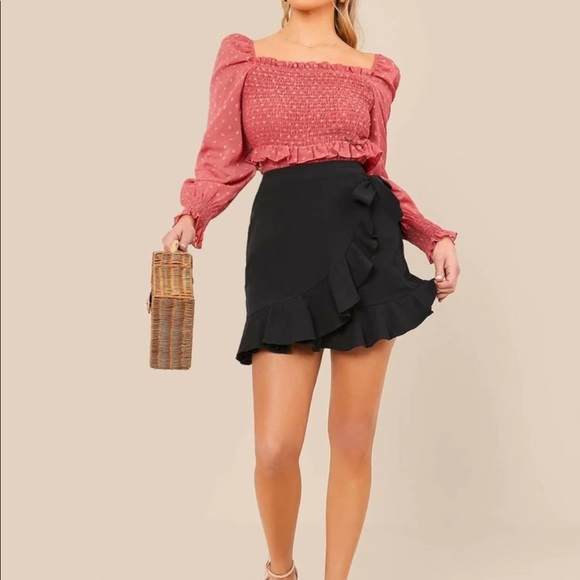 Boho Knotted mini skirt-black - Picture 2 of 3